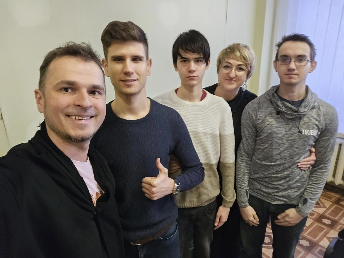 Черговий дводенний тренінг, що дасть змогу його слухачам отримати практичні навички роботи з роботизованими системами