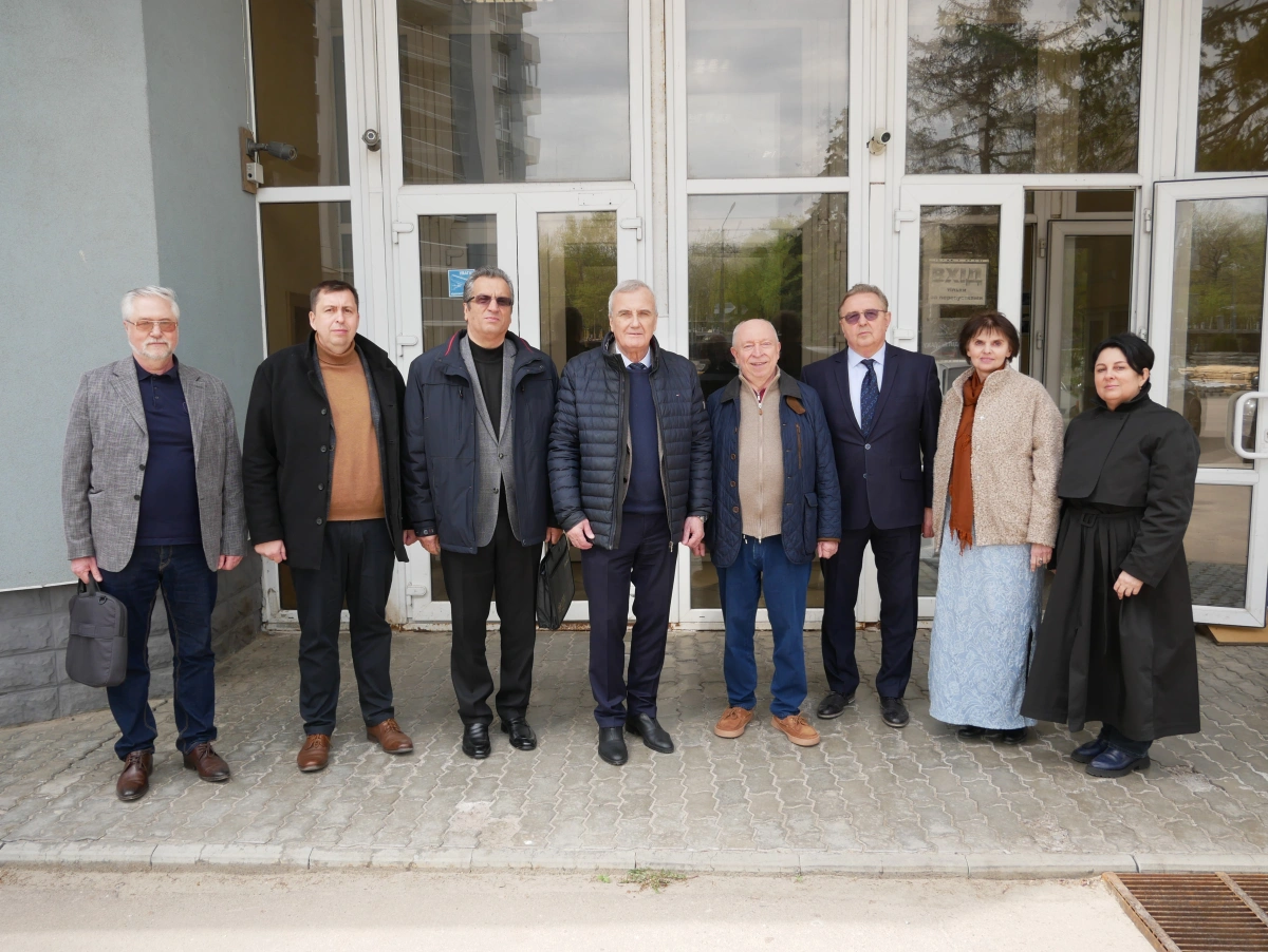 Керівництво НАН України відвідало Інститут прикладних систем управління: фокус на інноваціях та оборонних технологіях
